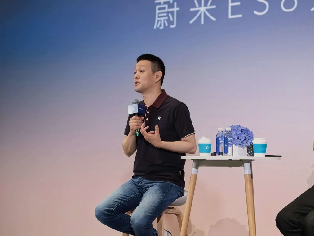 蔚来李斌:新能源技术路线正向纯电动收敛,因智驾系统本身造成的损失我们不会不“兜底”